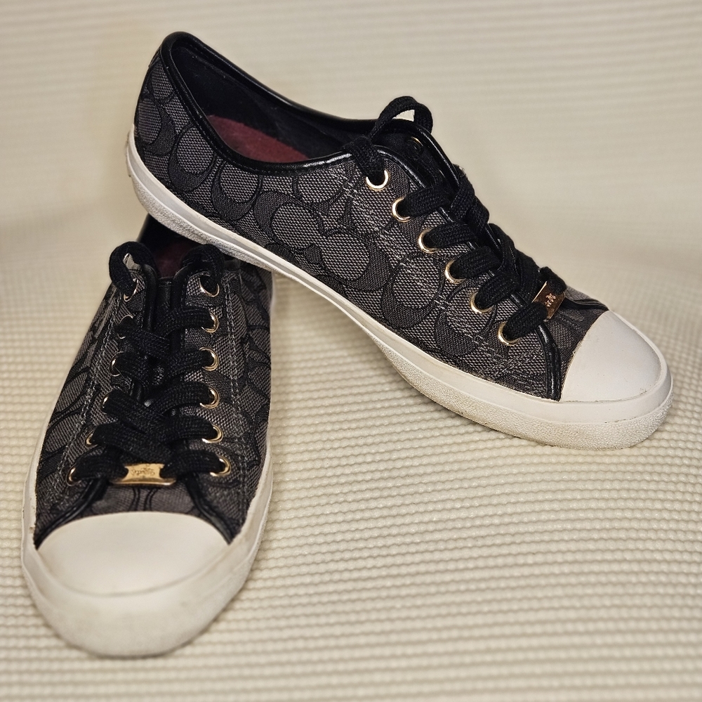 COACH women's shoes size 6.5 black smoke signature logo